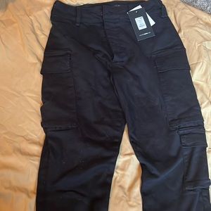 Fashion Nova Kalley Cargo Pants size S.
